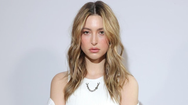 Louis Vuitton : Photocall - Paris Fashion Week - Womenswear F/W 2022-2023