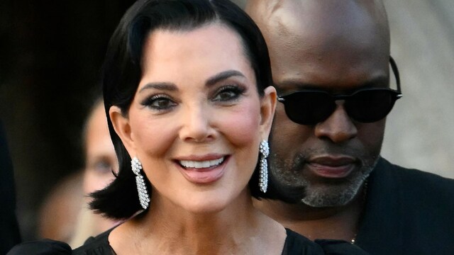 Kris Jenner accused of having six toes in latest photoshop controversy