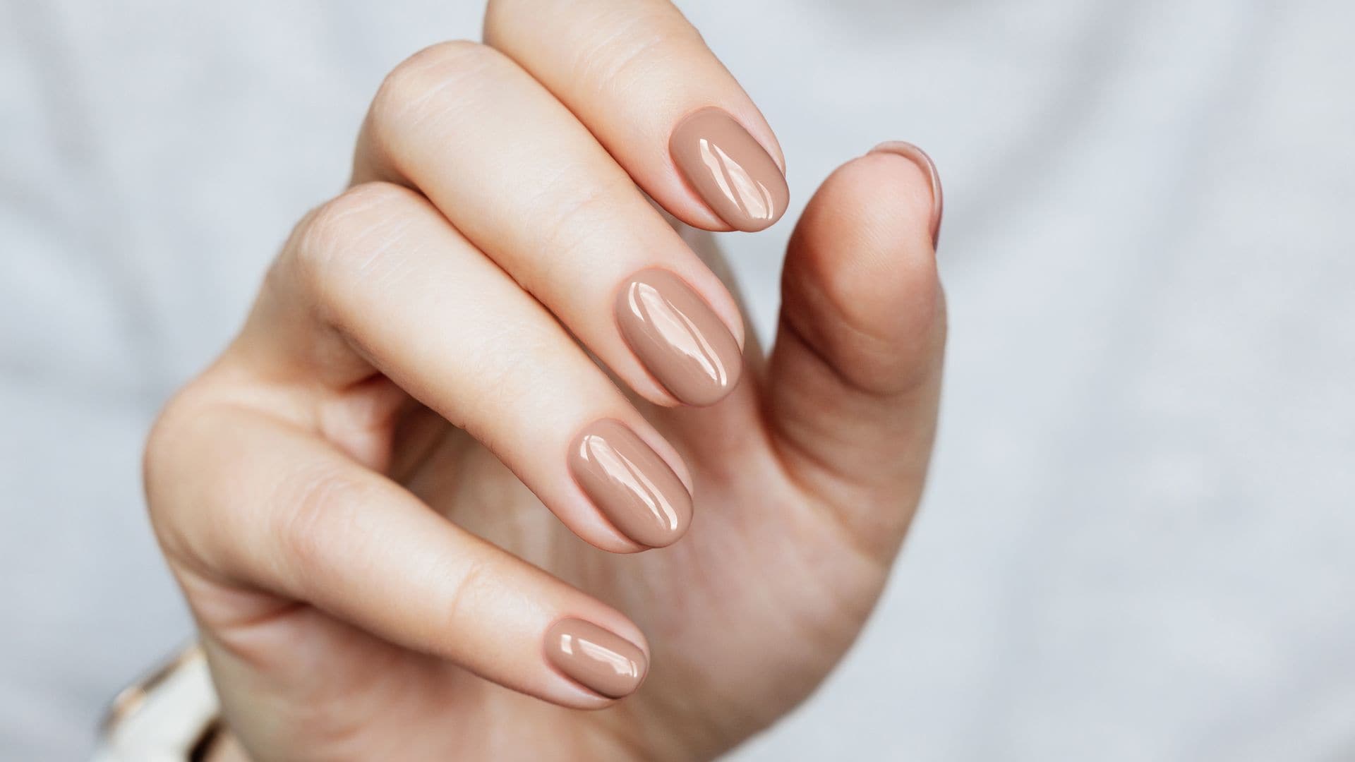 9 Fall manicure ideas inspired by cozy seasonal drinks