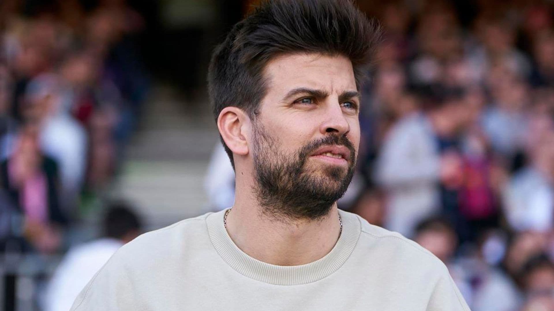 Gerard Piqué spends quality time with his kids at a restaurant in Miami