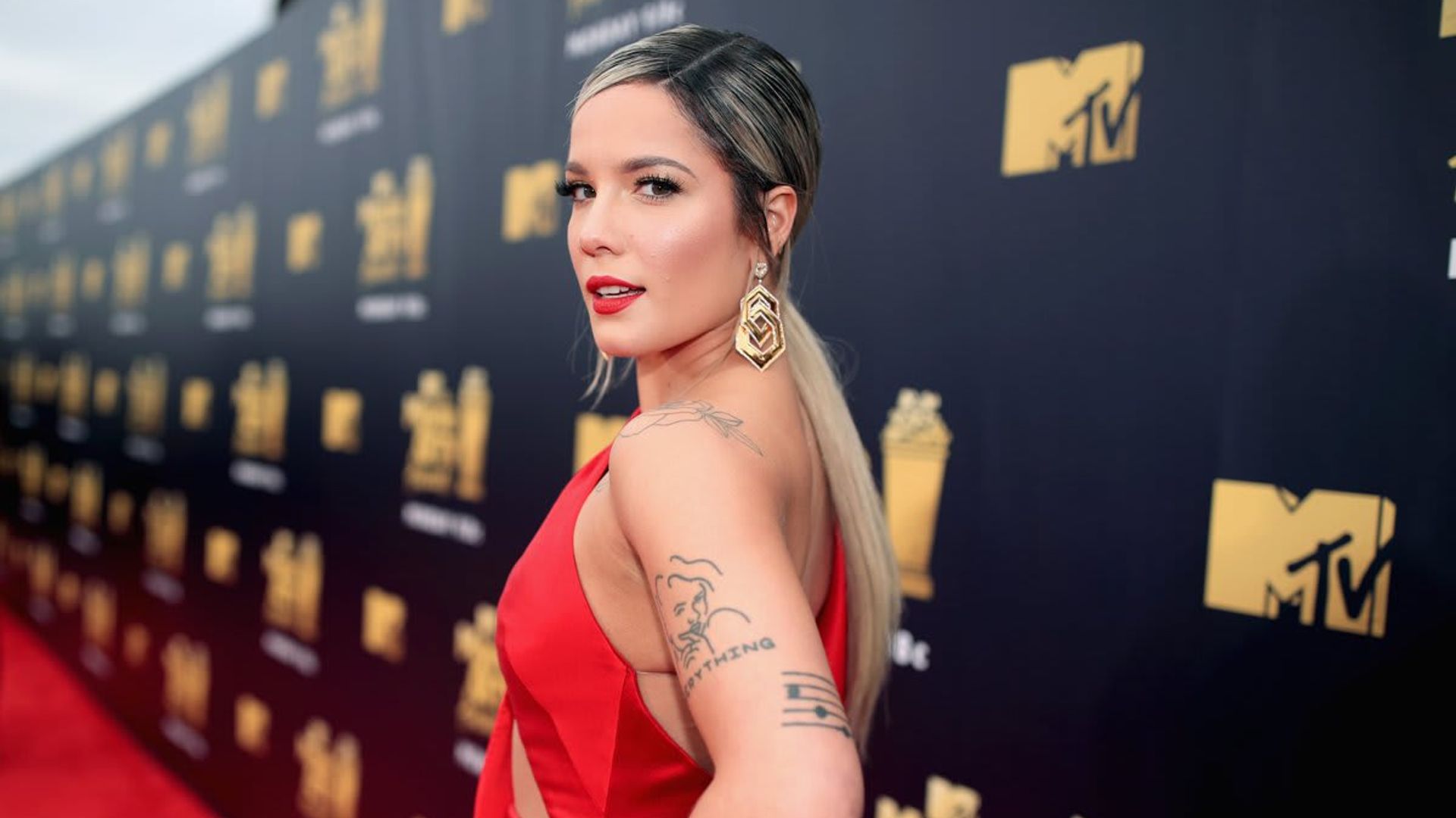 Halsey celebrates the ‘joys and horrors of pregnancy’ in her upcoming album