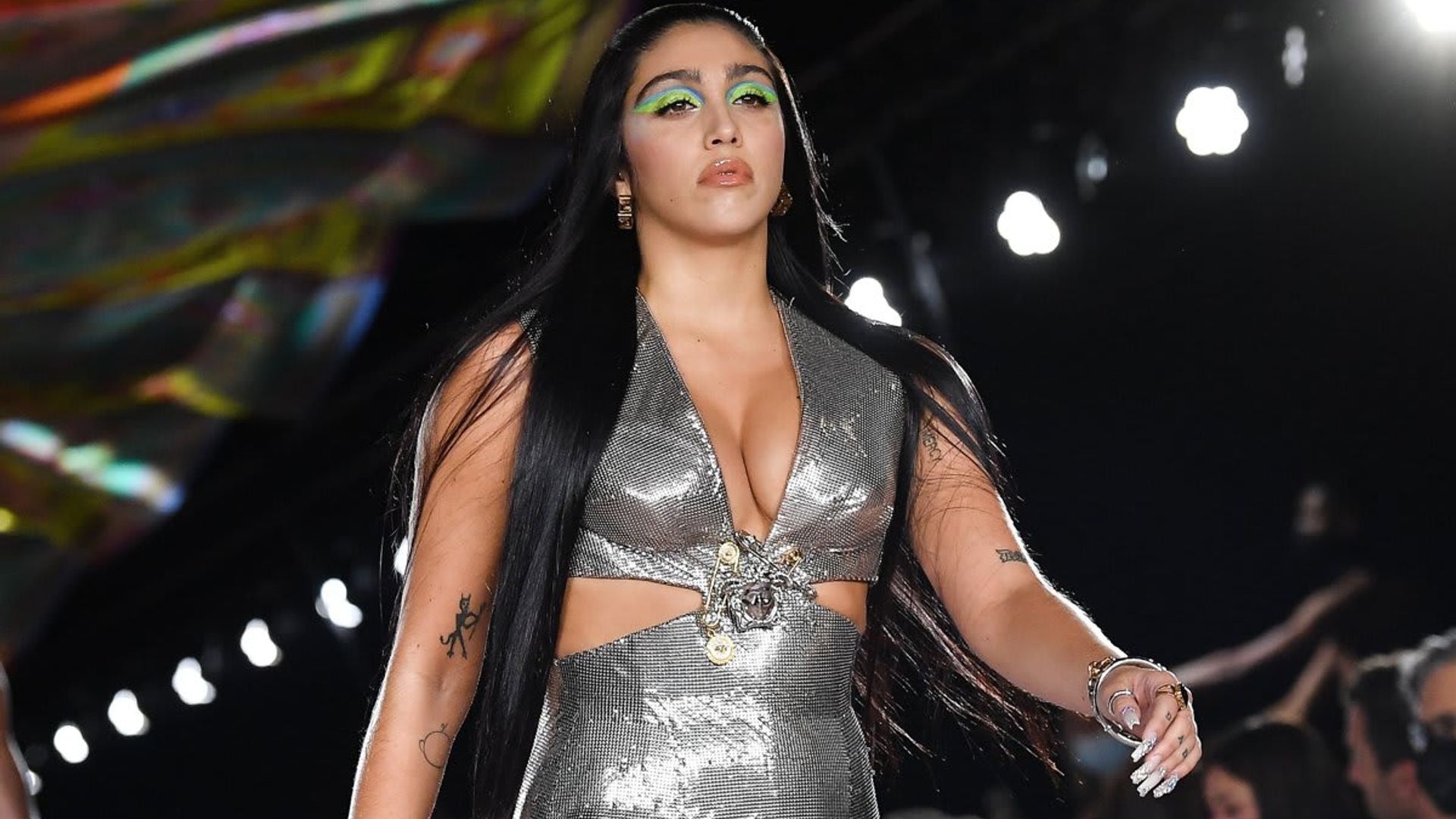 Lourdes Leon looks like a young Madonna at the Versace fashion show in Milan