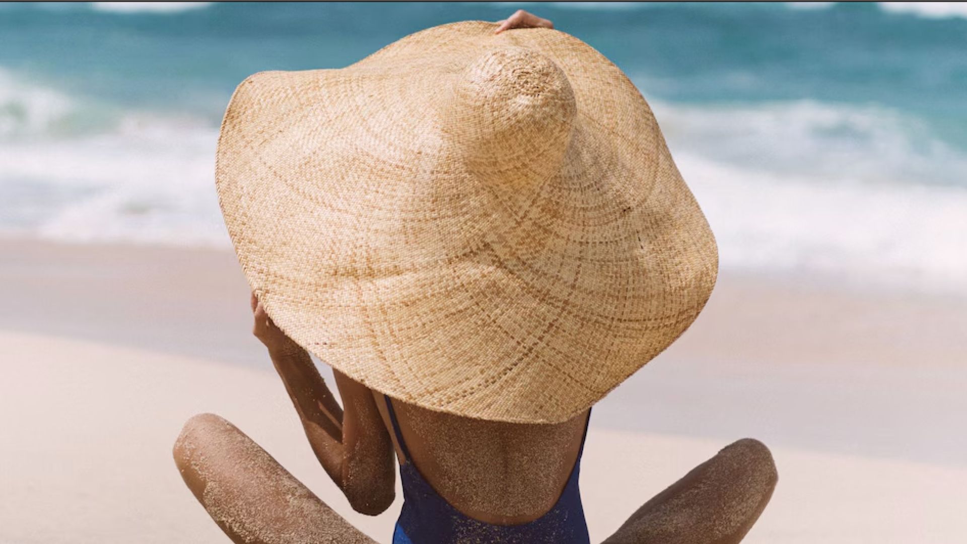 This is what happens to your body when you swim in the ocean