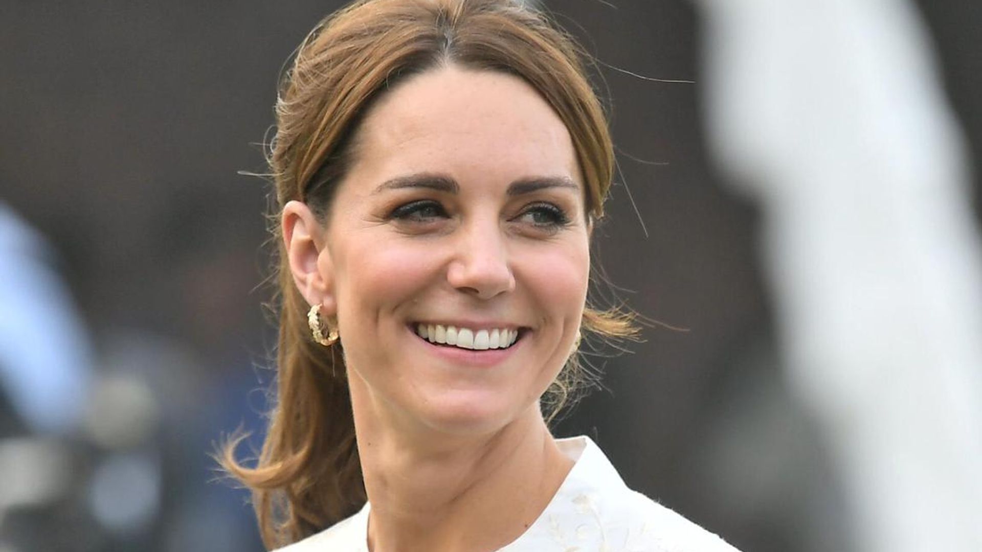 Kate Middleton just had a tiara moment in Pakistan