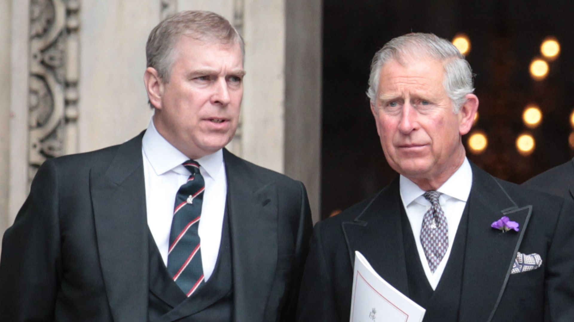 https://www.hola.com/us/horizon/landscape/1399e01e3431-london-england-andrew-mountbatten-windsor-who-was-previously-known-as-prince-and.jpg?im=Resize=(1200)