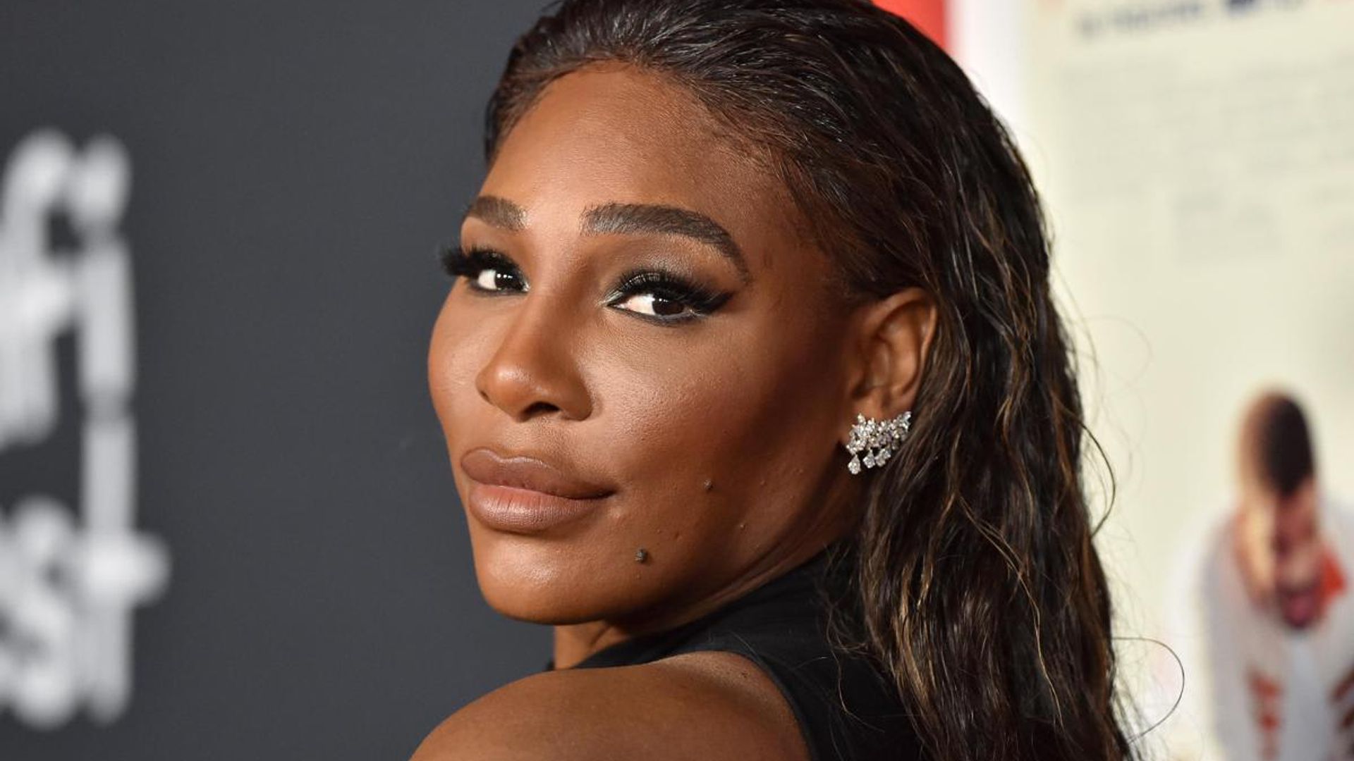 That time Serena Williams challenged strangers at a random tennis court