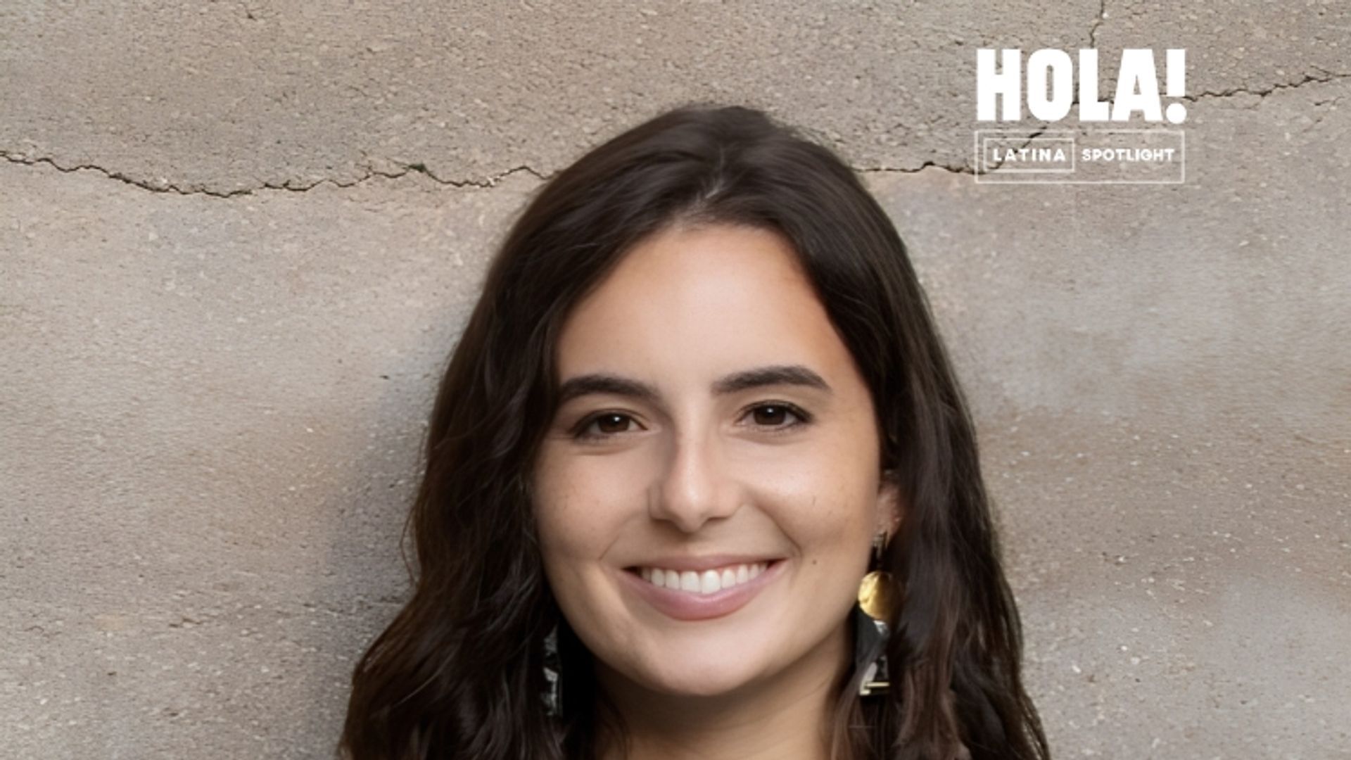 https://www.hola.com/us/horizon/landscape/13c542128c22-image-m-1.jpg?im=Resize=(1200)