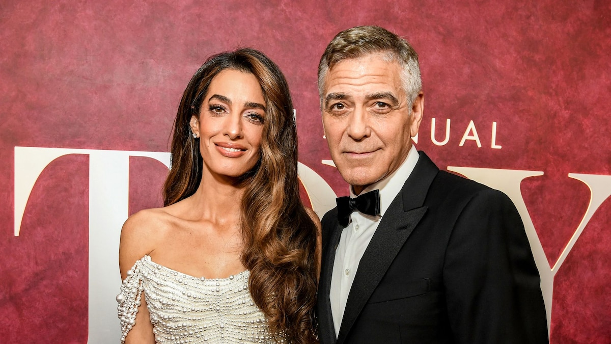 https://www.hola.com/us/horizon/landscape/1630033023dd-new-york-amal-clooney-and-george-clooney-arrive-at-the-tony-awards-act-one-from-.jpg?im=Resize=(1200)