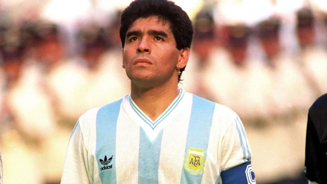 Soccer - World Cup Italia 90 - Argentina v Cameroon