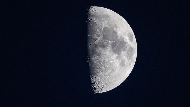 Half-Moon in September