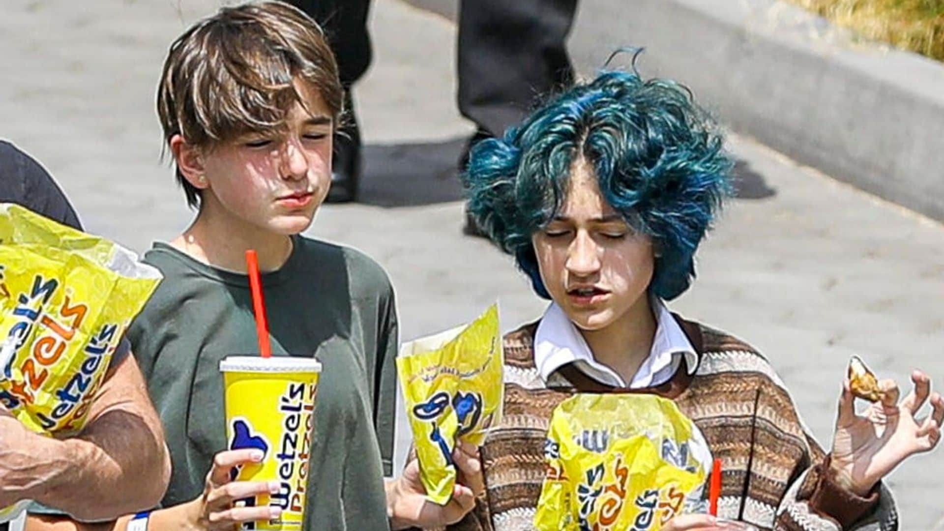 JLo and Ben Affleck’s daughters are like best friends! See how well Emme and Seraphina get along
