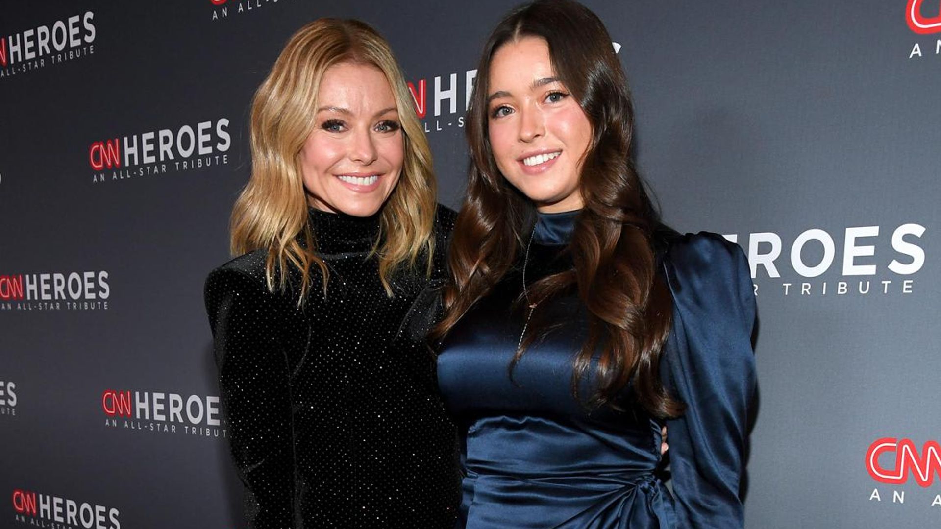 Kelly Raspberry Daughter Now Kelly Ripa's daughter looks stunning getting ready for prom