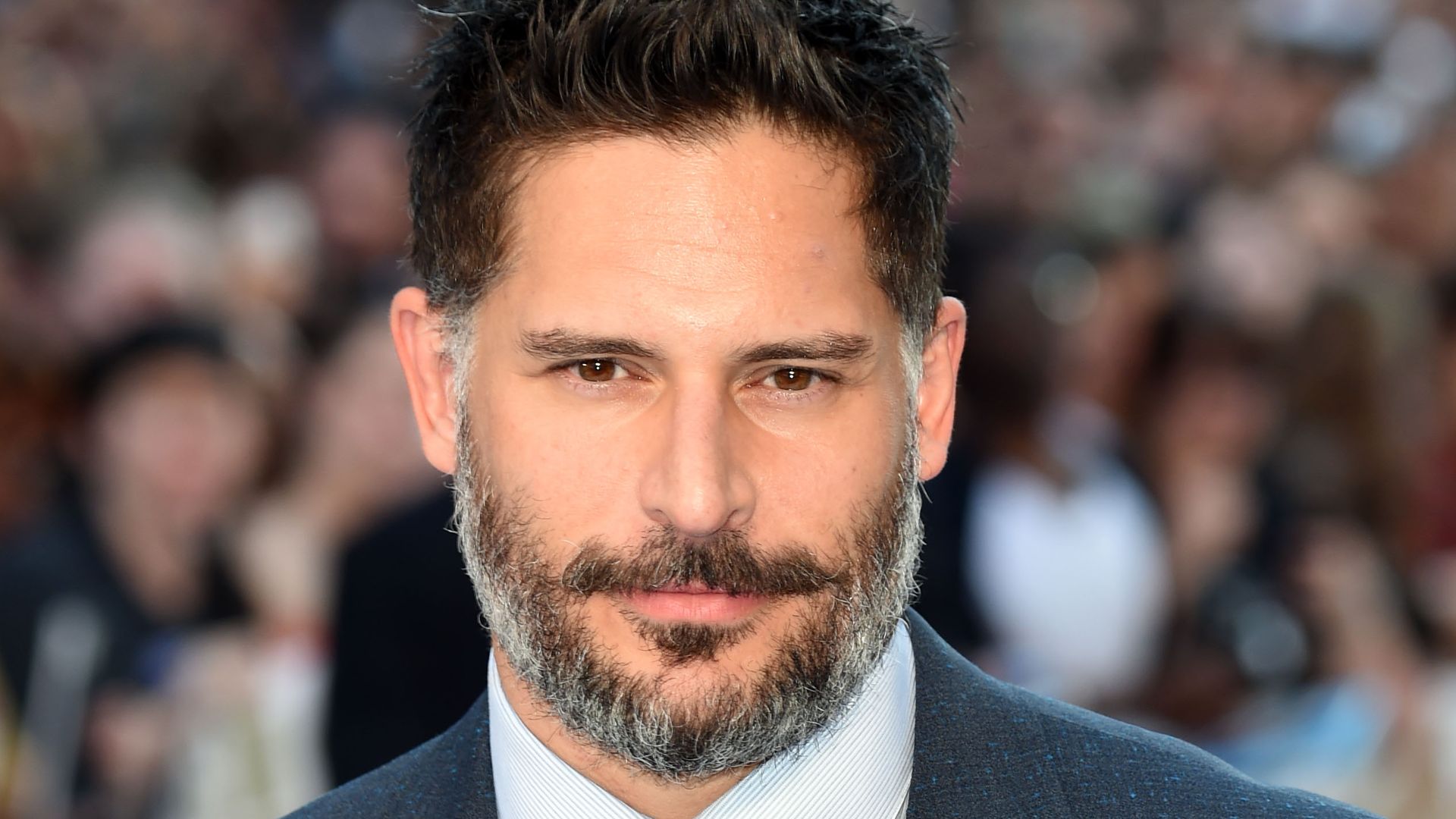 https://www.hola.com/us/horizon/landscape/1d309ca36dc6-30-june-2015-magic-mike-xxl-uk-film-premiere-held-at-vue-west-end-3-cranbourn-st.jpg?im=Resize=(1200)