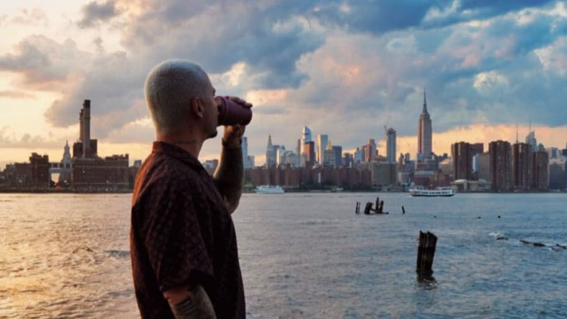 Chef J Balvin is at it again and surprises fans in NY with this morning treat