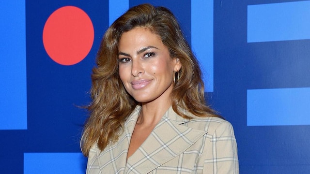 Eva Mendes for New York & Company Fall 2018 Runway Show