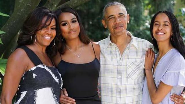 Sasha Obama prom photo with family