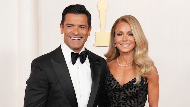 Mark Consuelos and Kelly Ripa at the Academy Awards