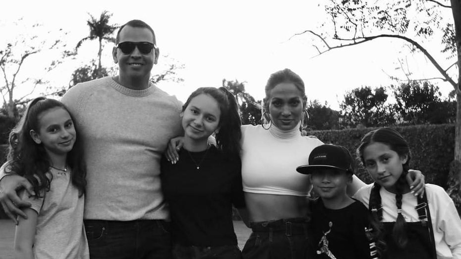 Jennifer Lopez and Alex Rodriguez’s 12-year-old daughters lead family karaoke session