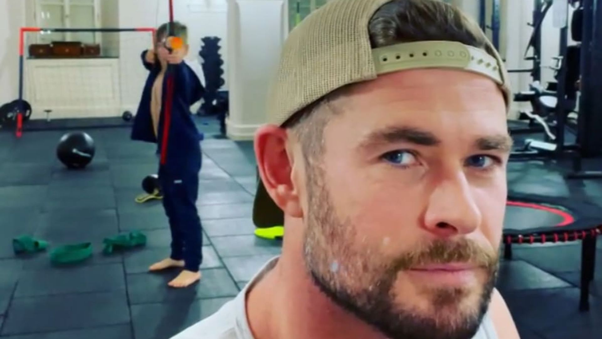 Serena Williams is impressed by Chris Hemsworth’s son and his bow and arrow skills