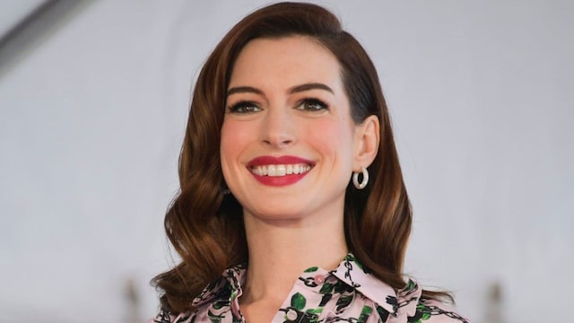 Anne Hathaway Honored With Star On The Hollywood Walk Of Fame