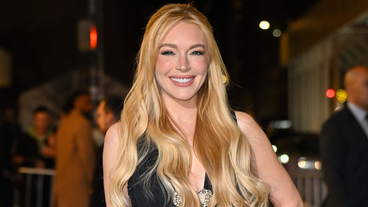 https://www.hola.com/us/horizon/landscape/26a0ec1c6b29-new-york-new-york-lindsay-lohan-attends-the-our-little-secret-screening-at-the-p.jpg?im=Resize=(1200)