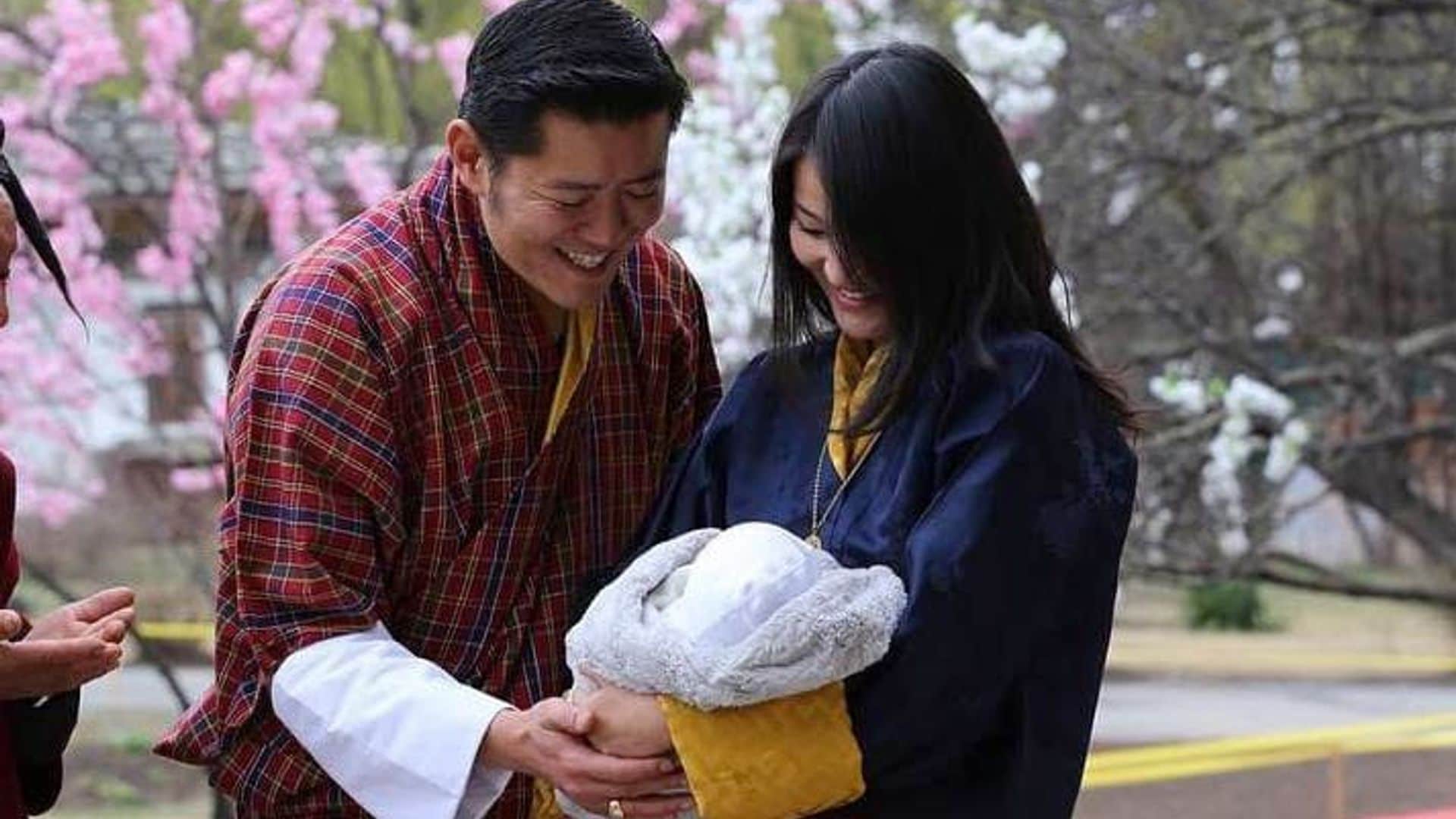 Royal baby on the way for the Dragon King and Queen