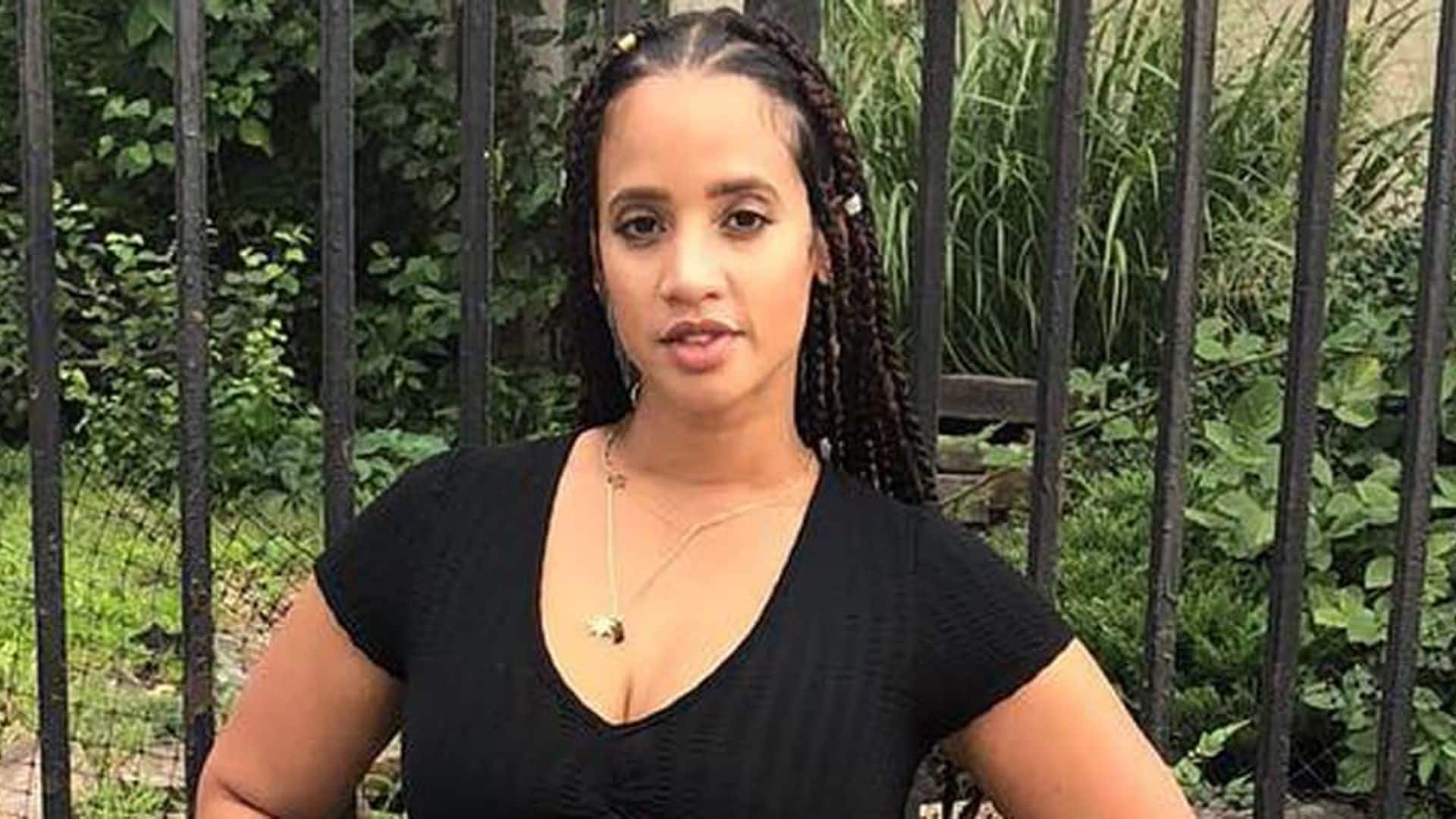 Dascha Polanco gives her followers a lesson on the birds, the bees and sunflowers!
