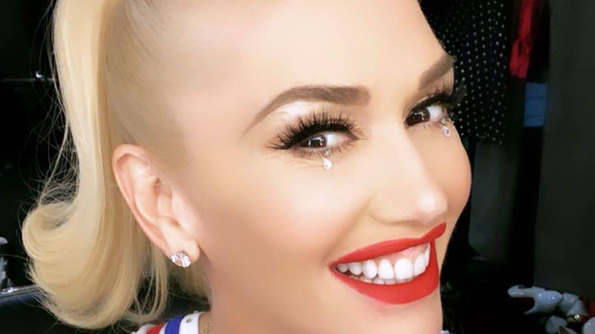 Gwen Stefani went back to her 90’s roots in her new song ‘Let Me Reintroduce Myself’