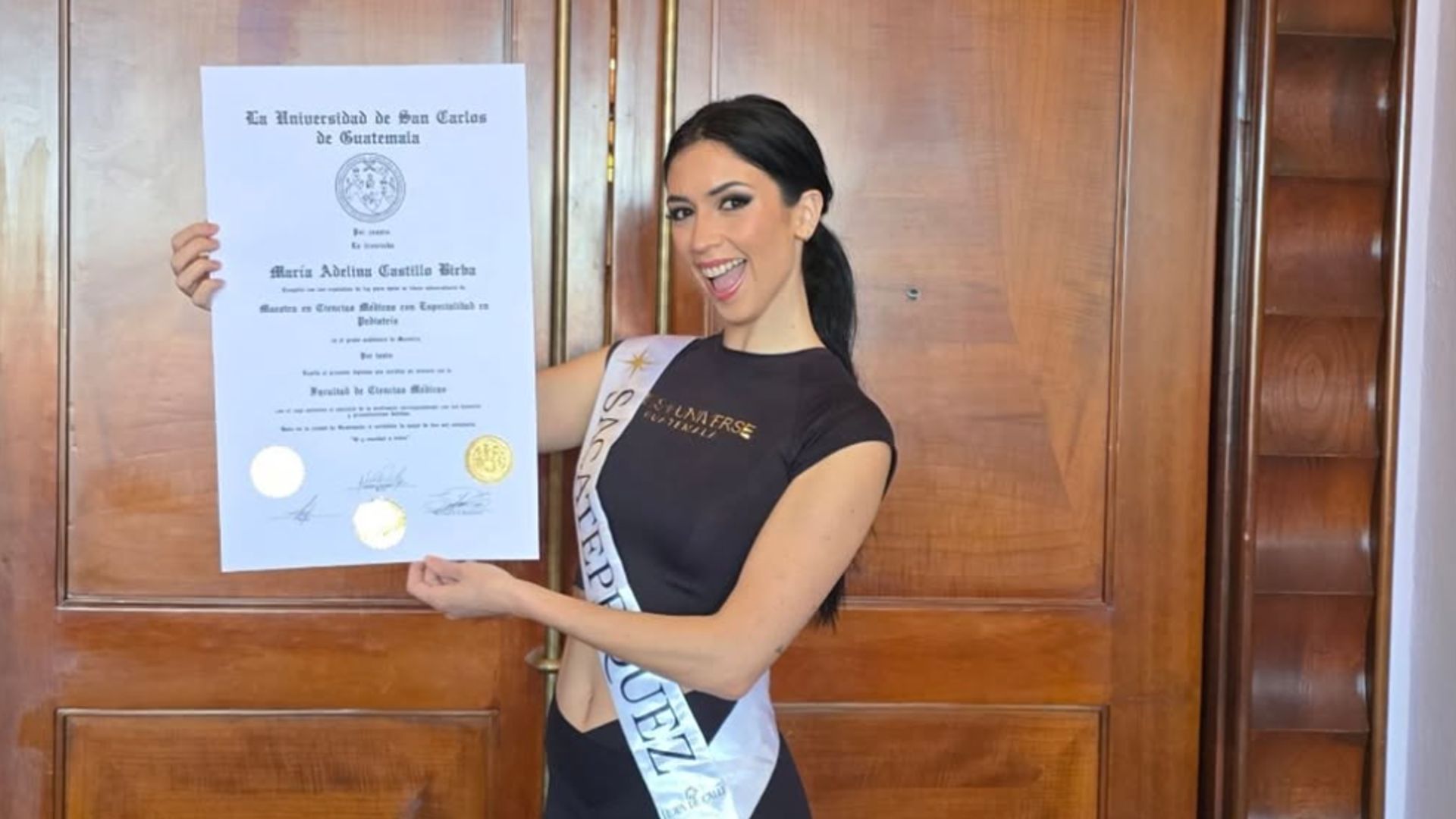 https://www.hola.com/us/horizon/landscape/2b5768f3ff56-screenshot-2026-08-10-at-40756-pm.jpg?im=Resize=(1200)