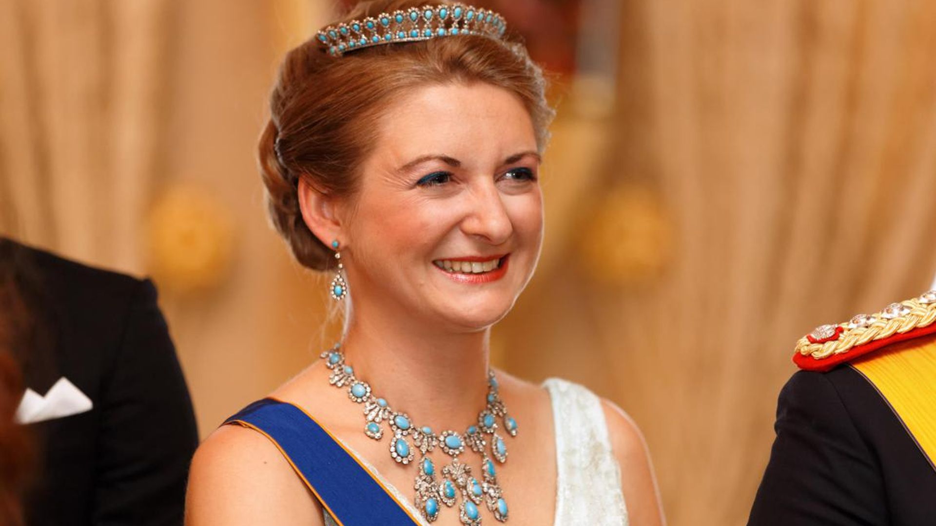 Mom-to-be Princess Stephanie of Luxembourg shows off baby bump