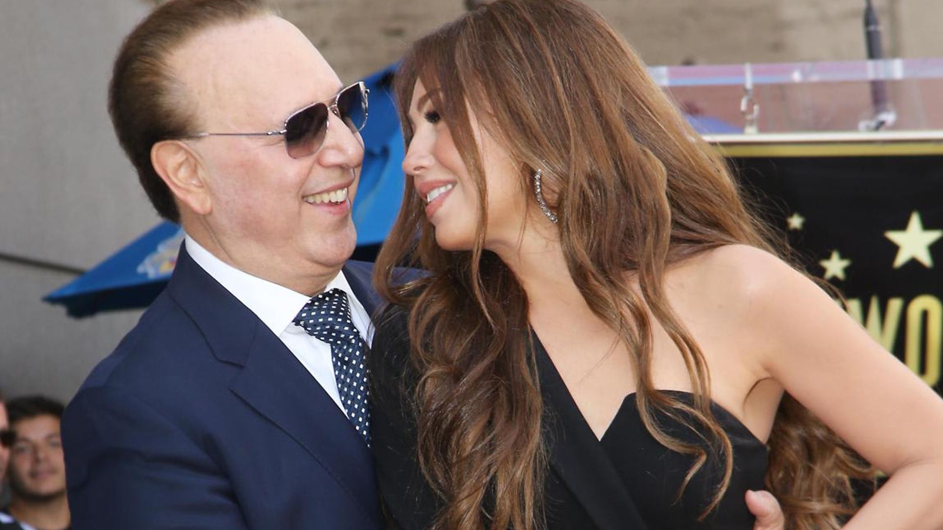Thalía reveals how she met Tommy Mottola <p data-wpview-marker=