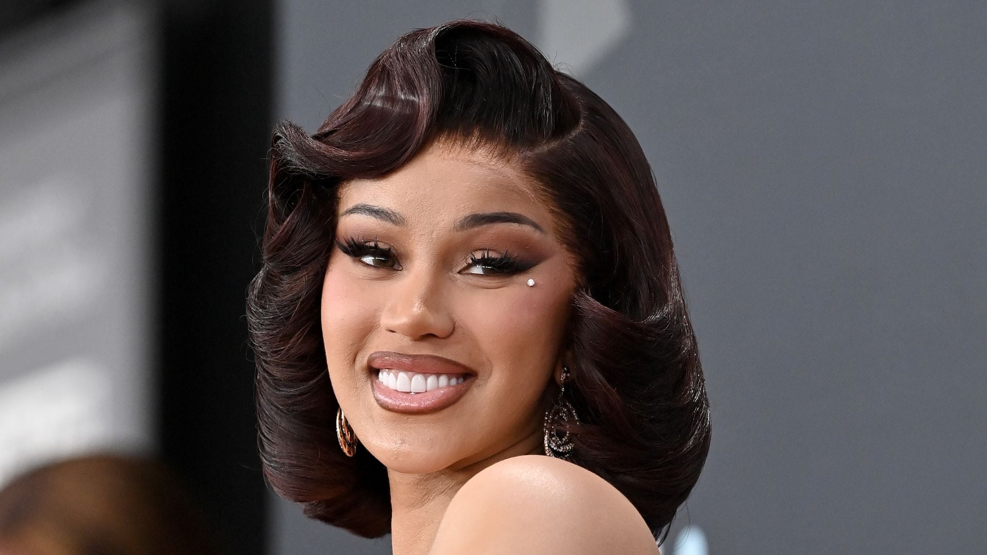 Cardi B's new haircut is as sharp as her business moves