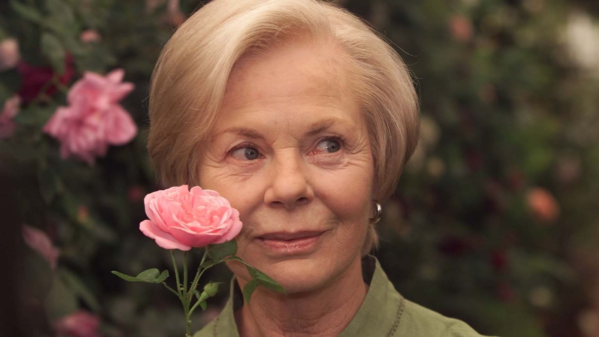 Katharine, Duchess of Kent at the Chelsea Flower Show, London, 22nd May 2000. (Photo by Colin Davey/Getty Images)