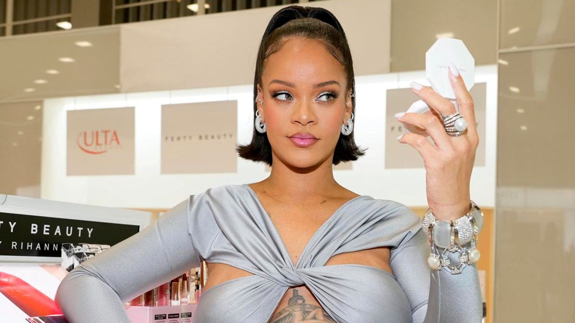 Rihanna might expand her beauty empire into the hair care industry