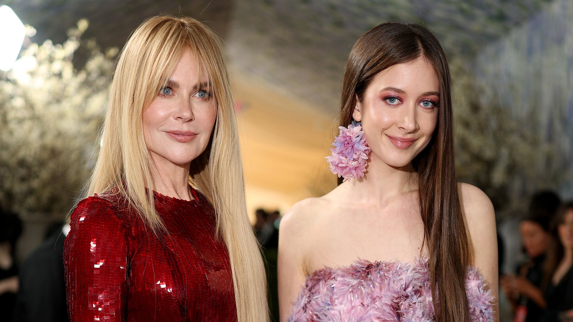 Nicole Kidman and Sunday Rose shared a special moment at the steps of the Met