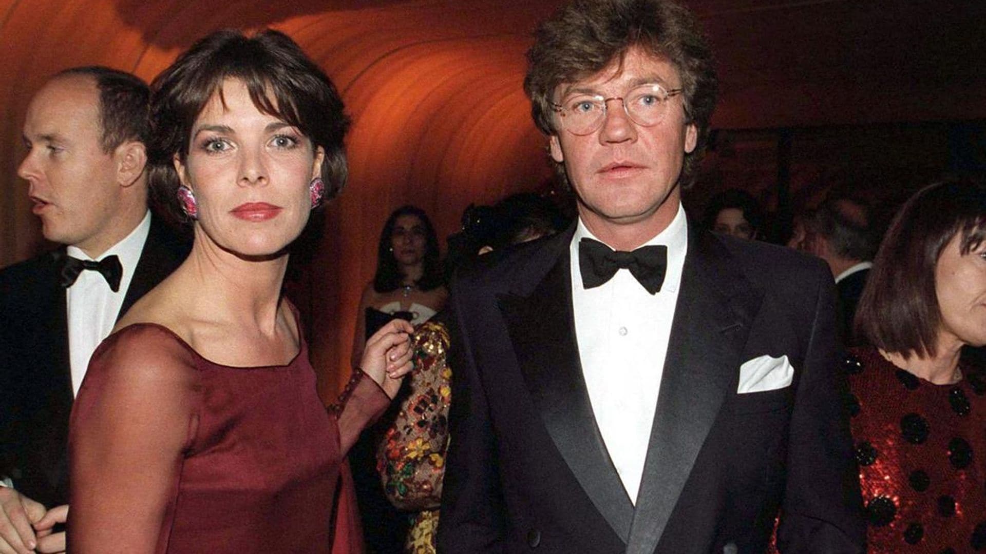 Princess Caroline’s estranged husband threatens police with baseball bat: Report