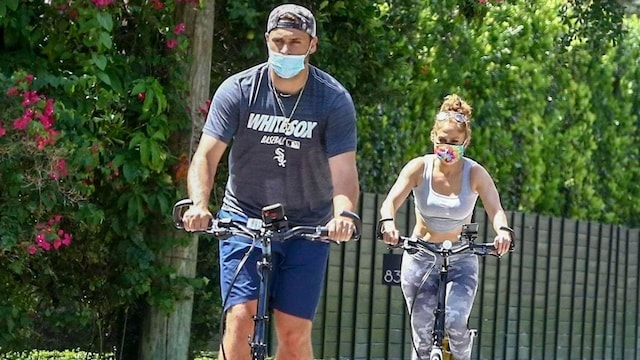Jennifer Lopez & Alex Rodriguez Train on ElliptiGo Bikes