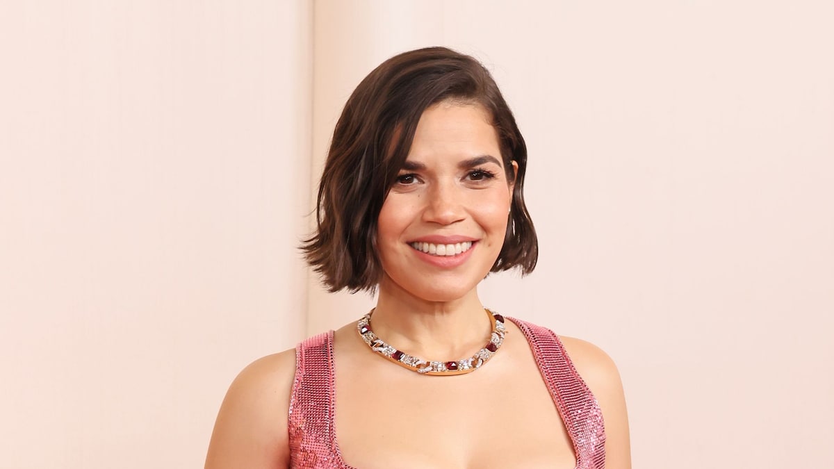 https://www.hola.com/us/horizon/landscape/35df6cffd97d-hollywood-california-america-ferrera-attends-the-96th-annual-academy-awards-on-m.jpg?im=Resize=(1200)