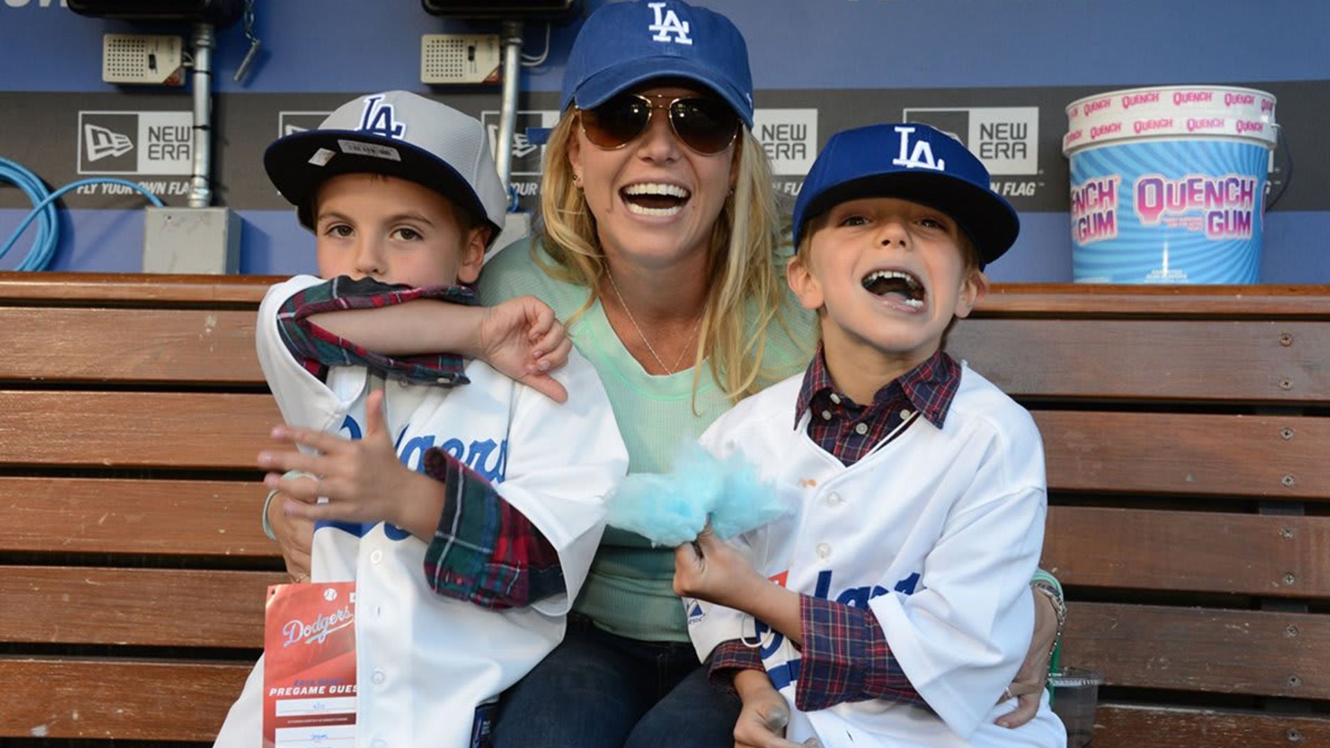 Britney Spears posts & deletes rare photos with teenage sons Sean and Jayden