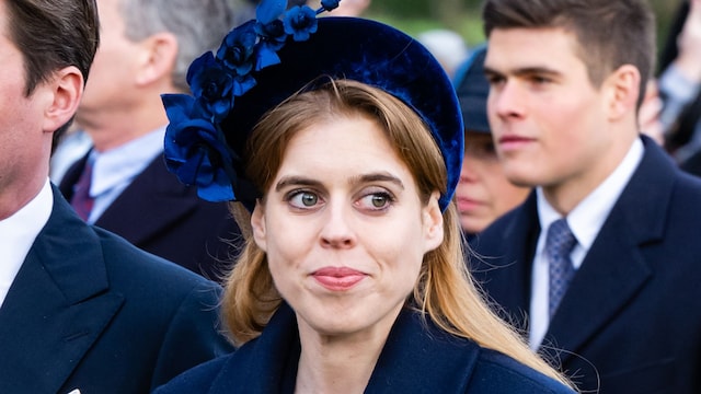 SANDRINGHAM, NORFOLK - DECEMBER 25: Princess Beatrice a Edoardo Mapelli Mozzi attend the Christmas Morning Service at Sandringham Church on December 25, 2023 in Sandringham, Norfolk. (Photo by Samir Hussein/WireImage)