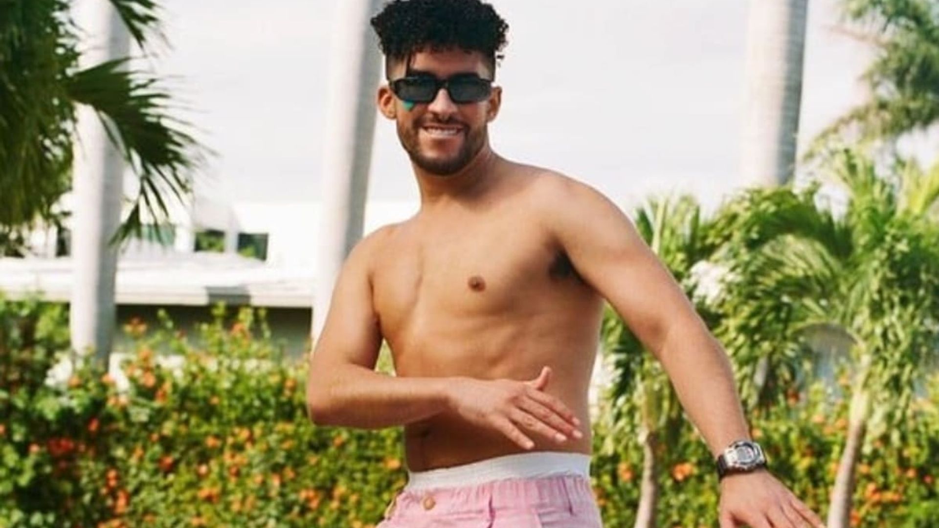 Babs Bunny Female Rapper Body All the times Bad Bunny broke the internet with his impressive abs and ...
