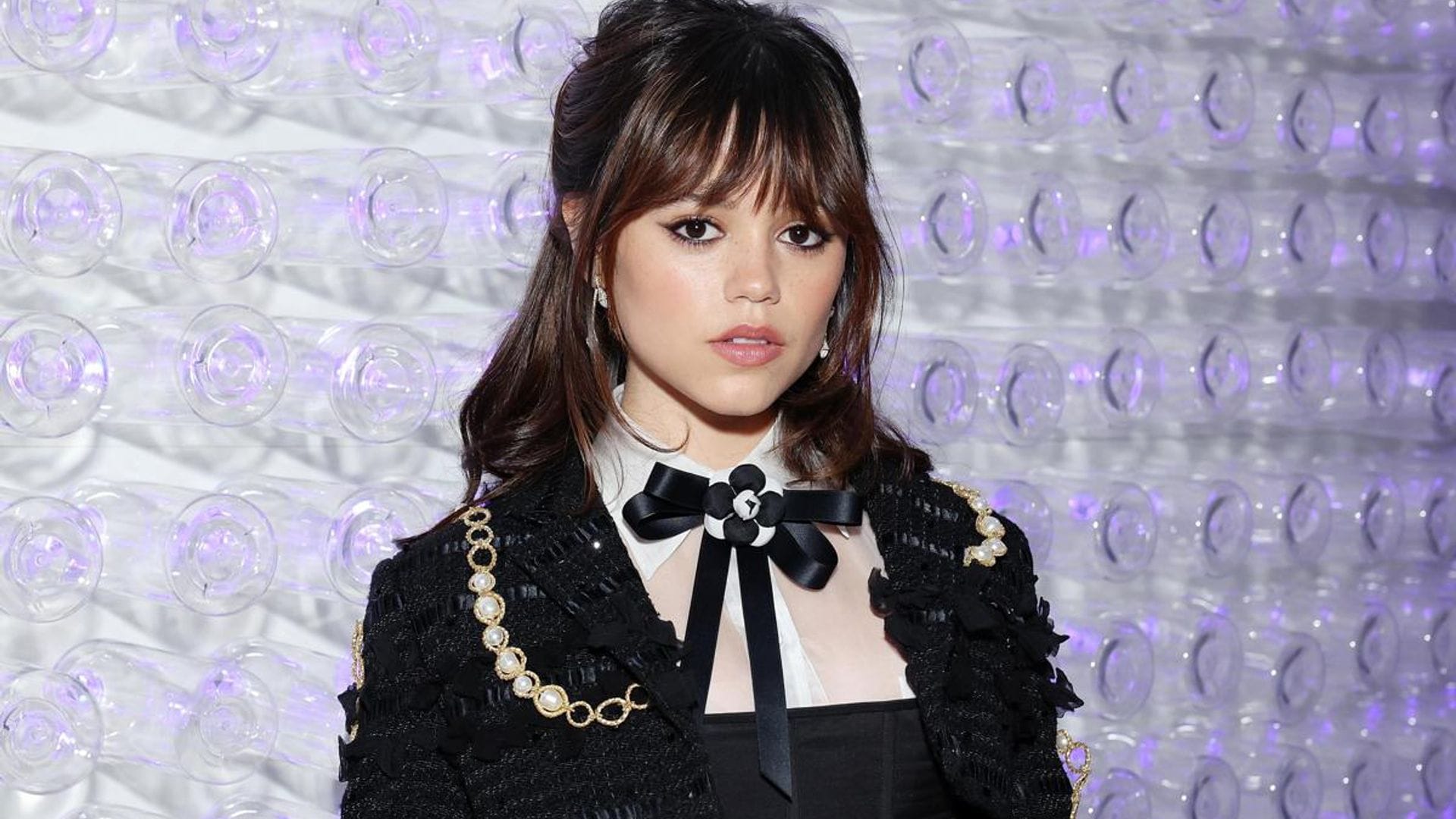 ‘Beetlejuice 2’ BTS pics tease big Jenna Ortega moment that hasn’t been shared in the trailers