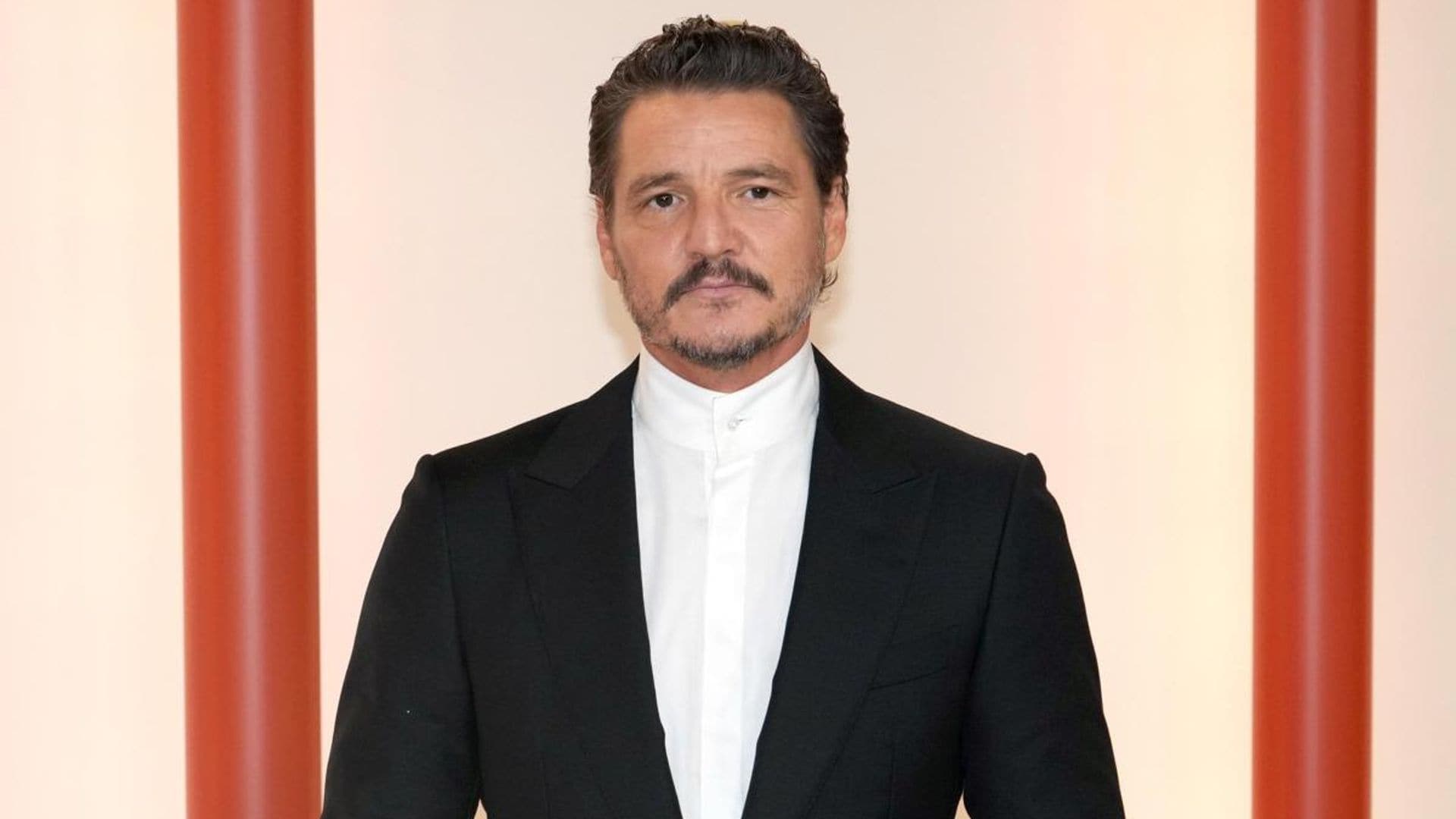 Pedro Pascal visits a fan’s art show centered around him