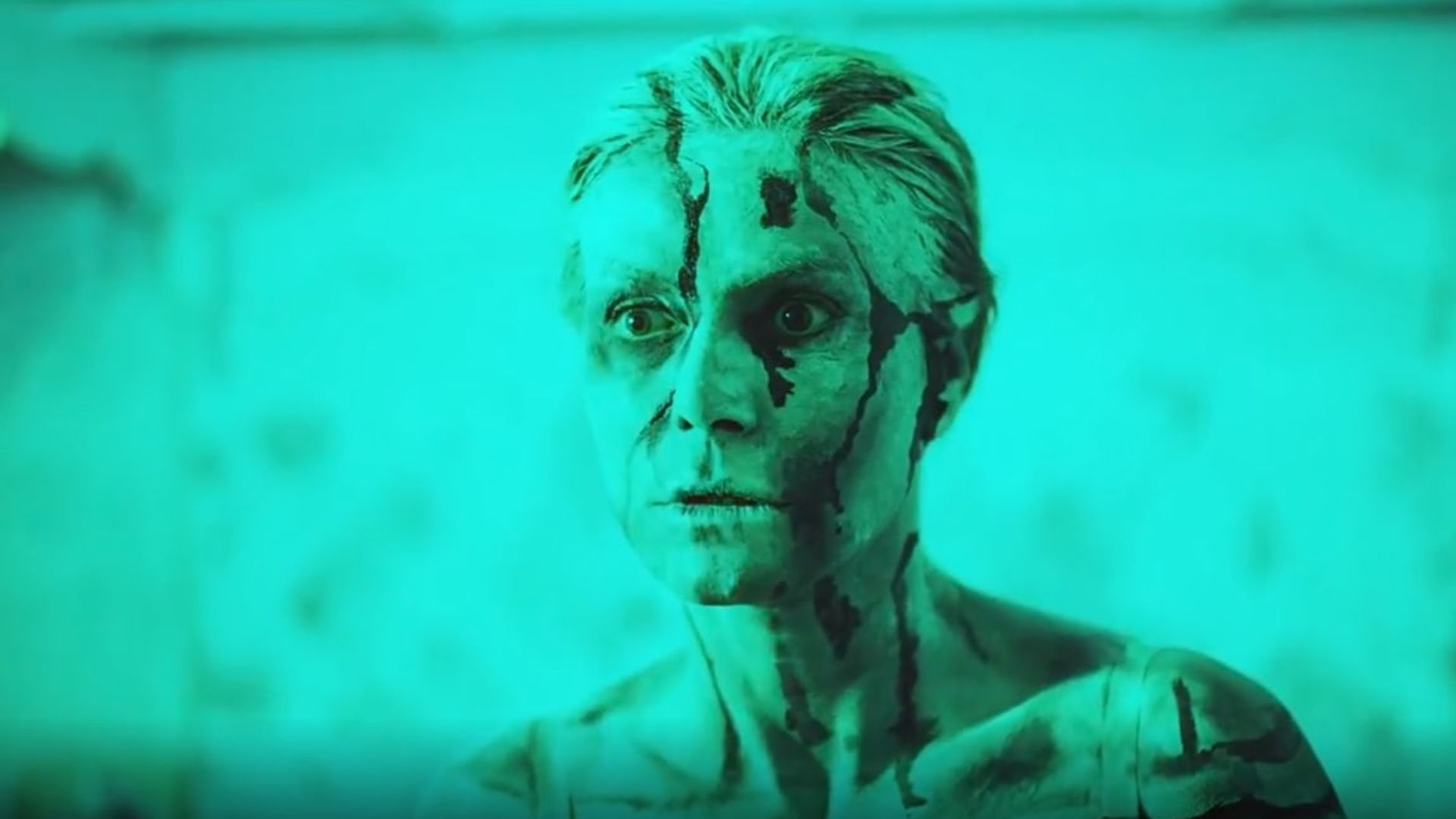Heidi Klum reveals 2020 Halloween costume in epic family video