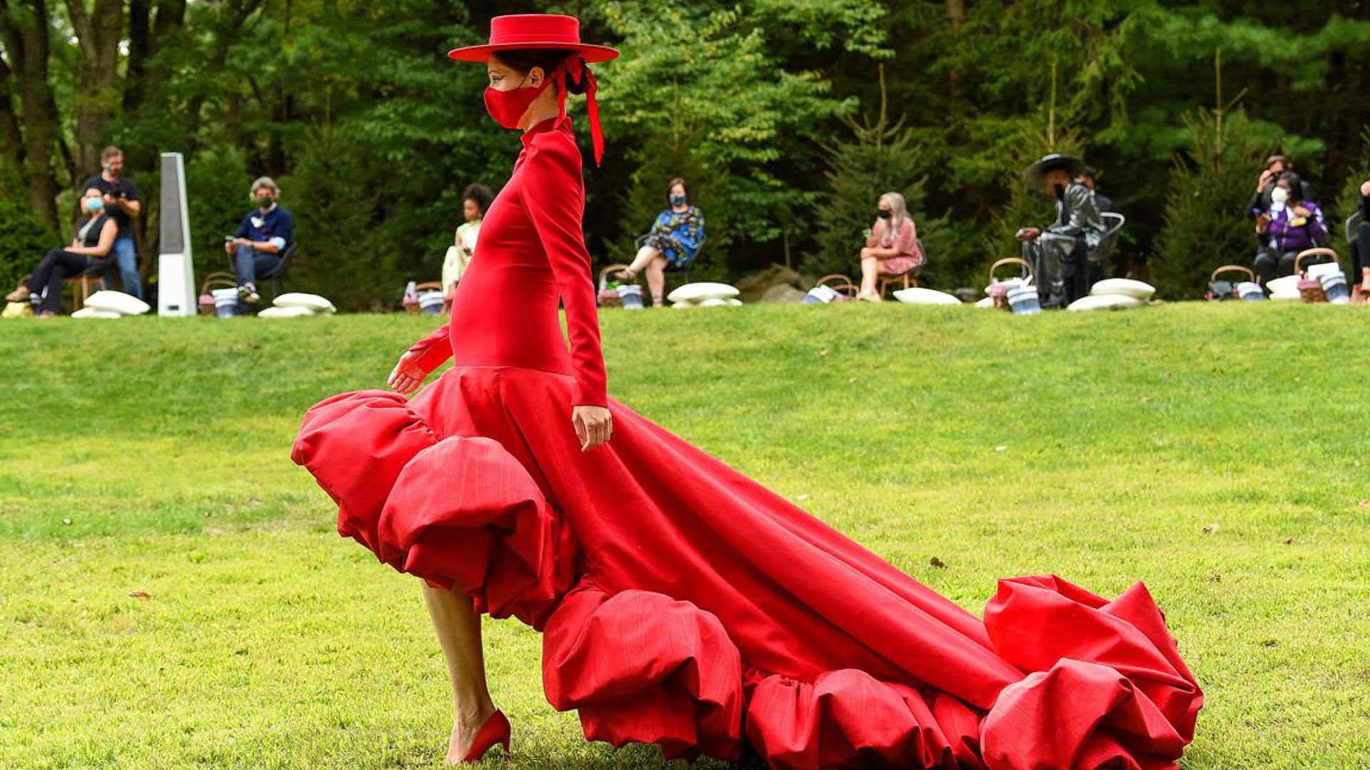 Christian Siriano Took His Job To Home During New York Fashion Week