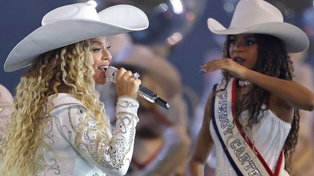 Beyonce performs with daughter, Blue Ivy, during the halftime show in Houston, Texas