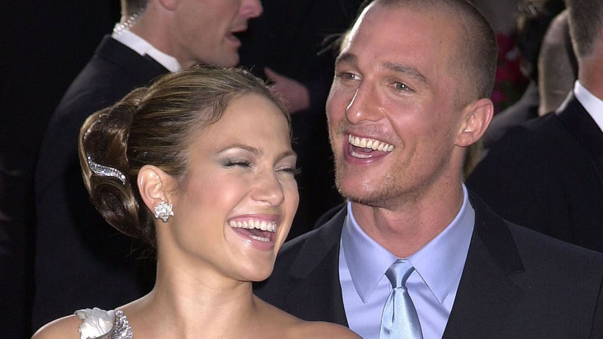 Jennifer Lopez and Matthew McConaughey talk about their kiss on ‘The Wedding Planner’ 20 years later