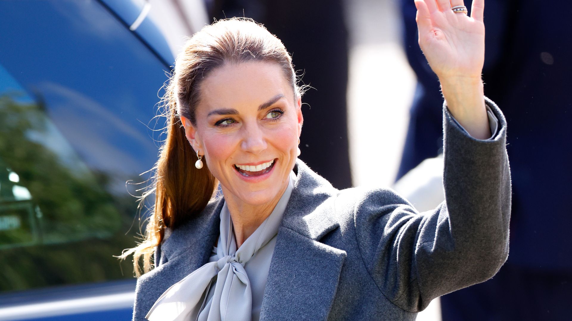 Kate Middleton's latest look is the ultimate fall inspiration, from her cozy sweater to her hair