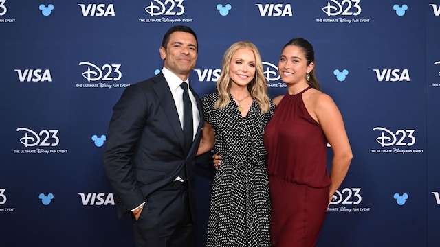 Kelly had the support of her husband and only daughter at the ceremony