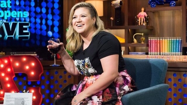 kelly clarkson.jpg